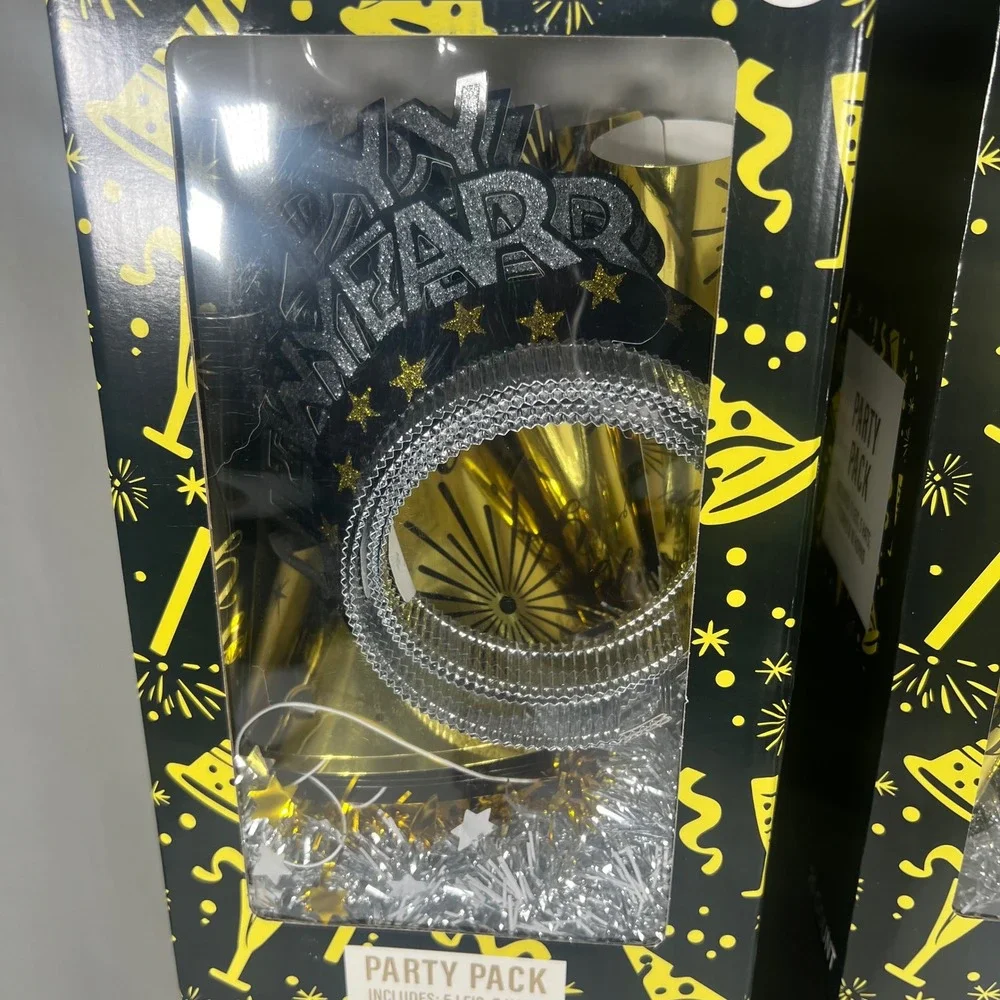 Festive Voice Party Pack Happy New Year- 25 Pcs - Set of 4 Black Gold Silver OS